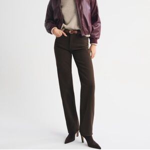 Abercrombie High Rise 90s Relaxed Jeans in Brown 28 6 Regular